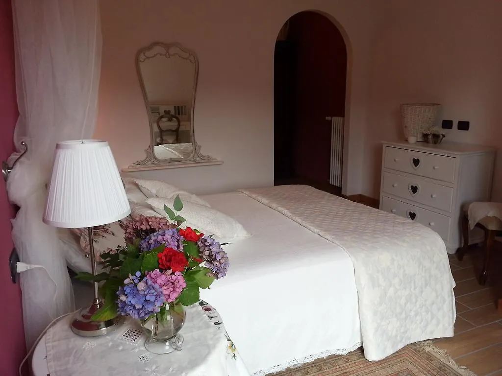 Villa San Giorgio Pellio Superiore Frühstückspension